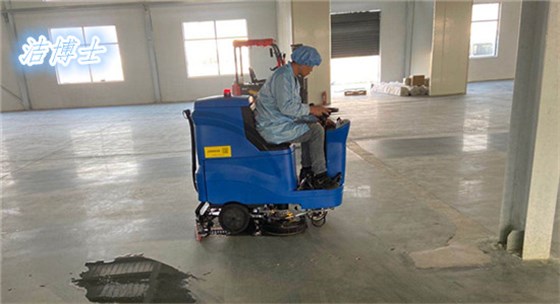 潔博士電動洗地機(jī)