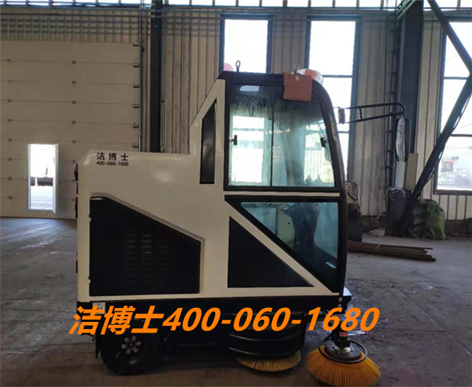 潔博士電動掃地車用戶案例——龍慶鋼構集團 潔博士電動掃地車用戶案例——龍慶鋼構集團