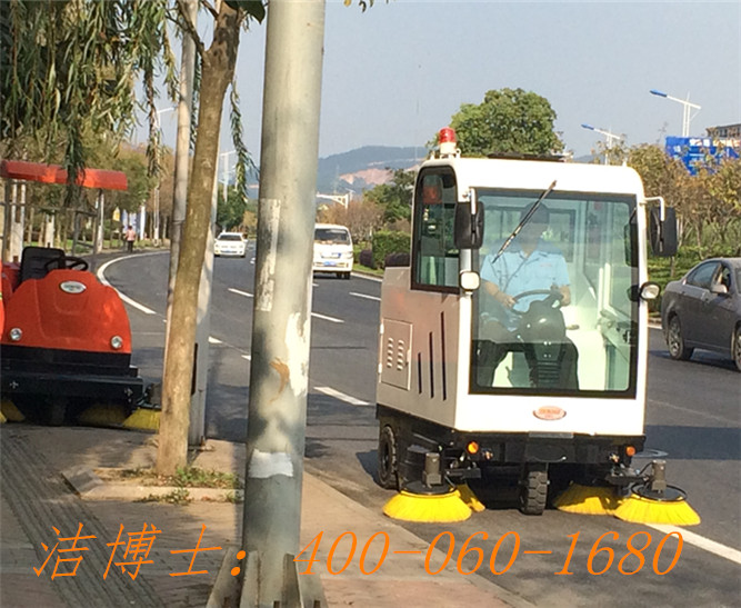 潔博士電動清掃車用戶案例——南京市江寧區(qū)人民政府谷里街道辦事處 潔博士電動清掃車用戶案例——南京市江寧區(qū)人民政府谷里街道辦事處